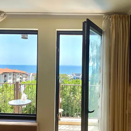 Delfin Sea View Apartament Święty Włas