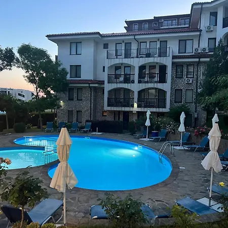 Delfin Sea View Apartament *